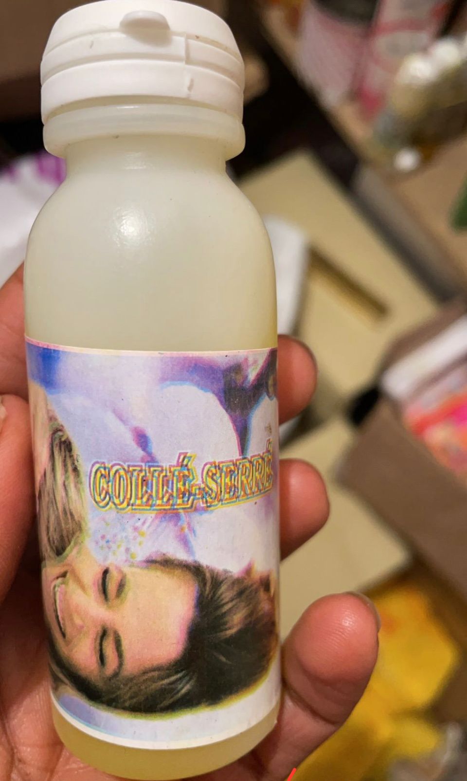 Eau intime collé serré rétrécissant