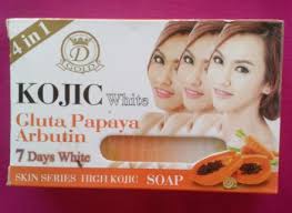 SAVON ECLAIRCISSANT KOJIC GLUTA PAPAYA ARBUTIN